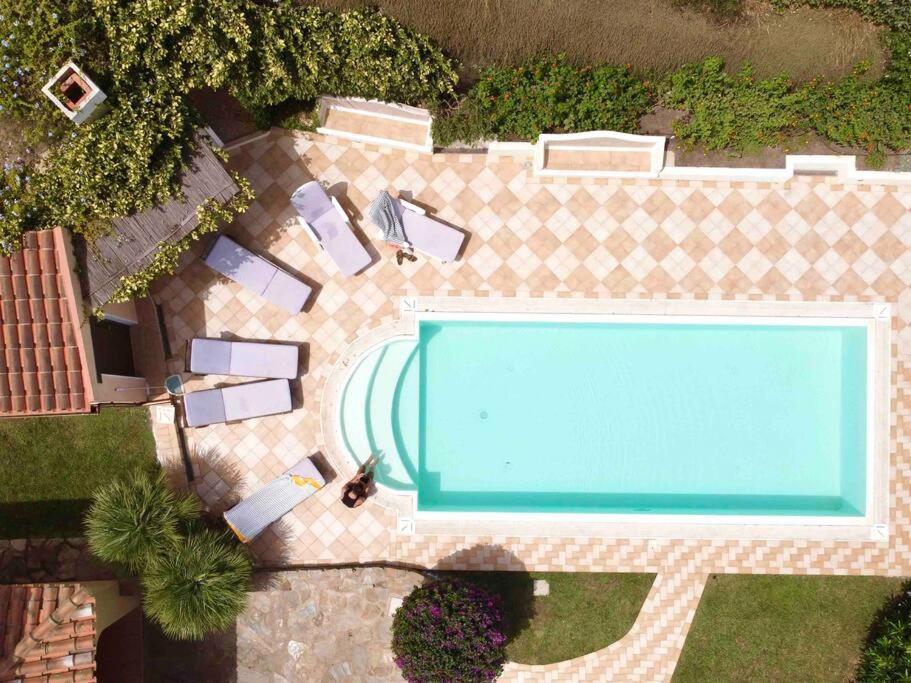 Villa Hibiscus *