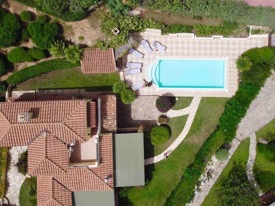Hibiscus Villa